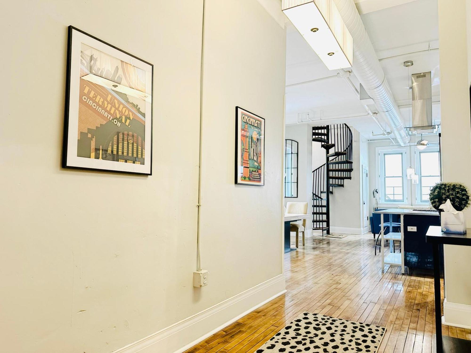 The Historic Lyric Penthouse With Private Rooftop Cincinnati Exterior foto